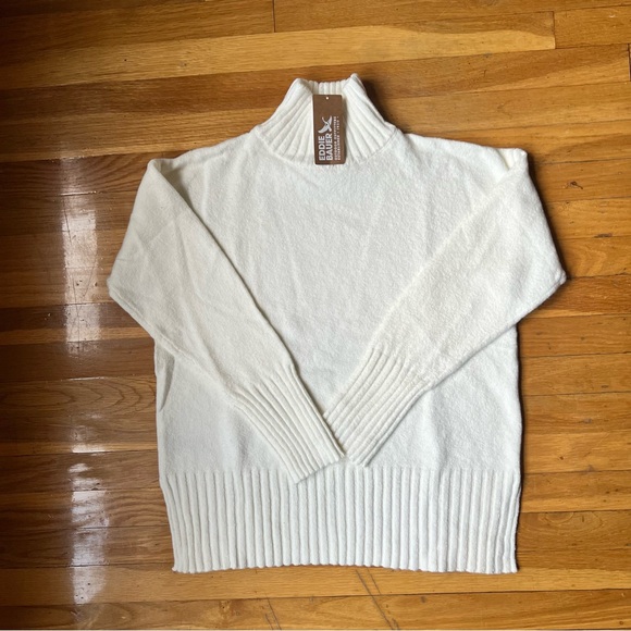 πNWT! EDDIE BAUER Funnel Neck Ivory Soft & Cozy Classic Sweater Sz. Small - Picture 3 of 9